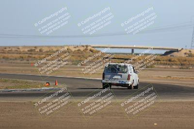 media/Oct-02-2022-24 Hours of Lemons (Sun) [[cb81b089e1]]/1030am (Sunrise Back Shots)/